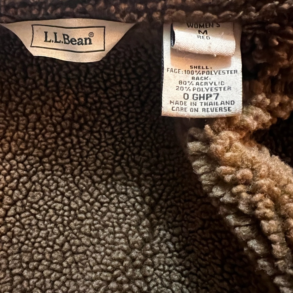 L.L.Bean Women’s Faux Suede Sherpa Chore Jacket — Medium - Picture 15 of 15
